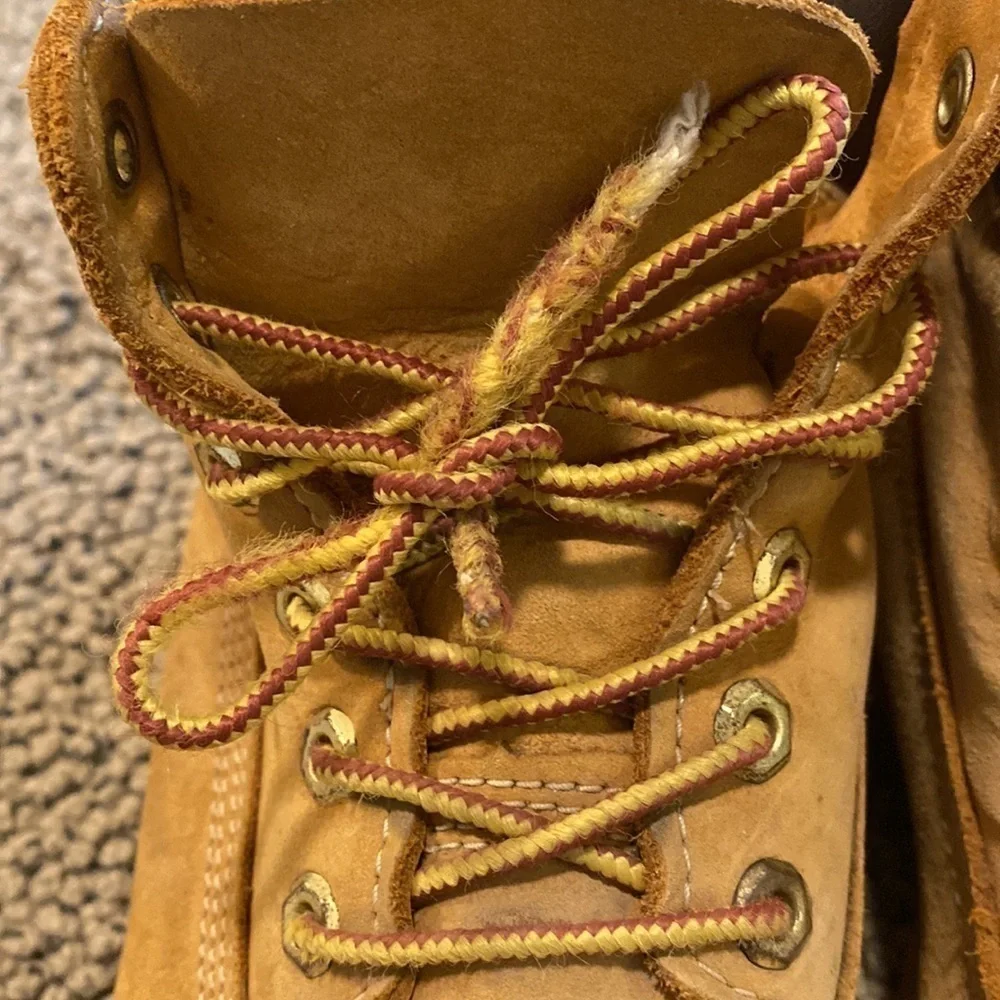 Timberland 6 Inch Waterproof Boots Size 2 in GUC